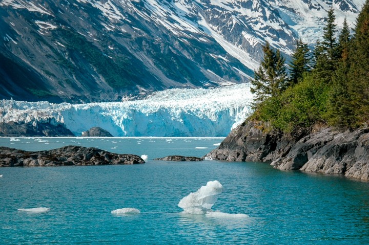 Glaciers tidewater glacier jpg DSC 9100