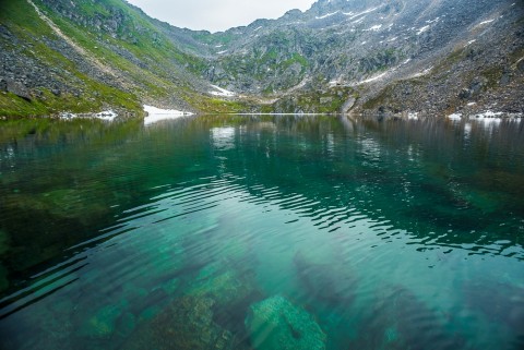 On the Independence Mine full day tour, you'll stop for lunch at Summit Lake at the top of Hatcher Pass