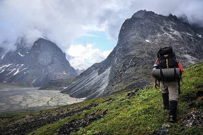 Backpack-Twin-Lakes-Telaquana-Trail