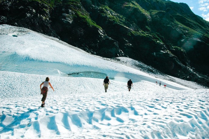 portage-and-byron-glaciers-near-anchorage
