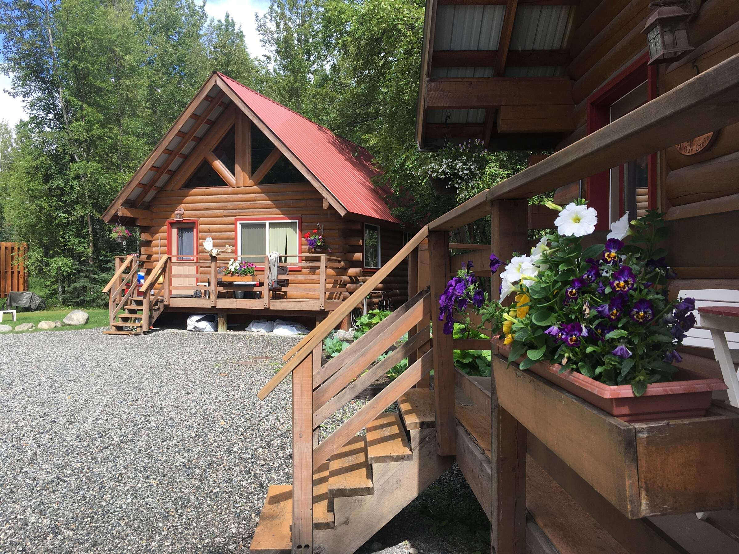 Hatcher Pass Cabins in Palmer, Alaska