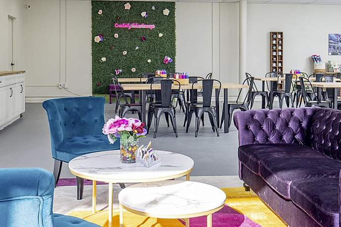 Wild starr creations 15 Lounge DW 6887 Linda Burke