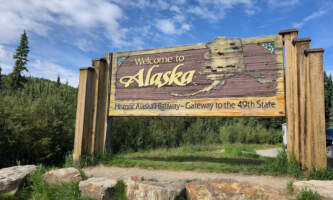 Welcome to alaska sign IMG 6102 1