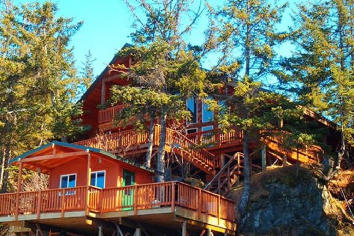 rent-a-large-house-vacation-rental-otter-cove-resort
