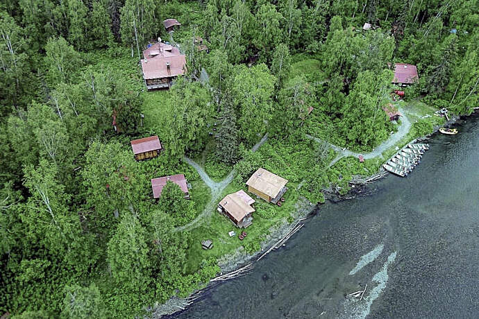 Wilderness place lodge Alaskas Wilderness Place Lodge wpl heli over arial copy 1645397959 o0jyxh