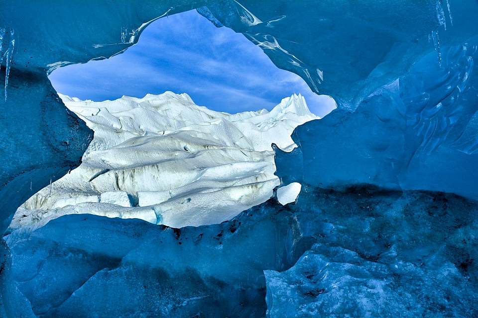 Mendenhall Glacier. Photo by Scott Johnson