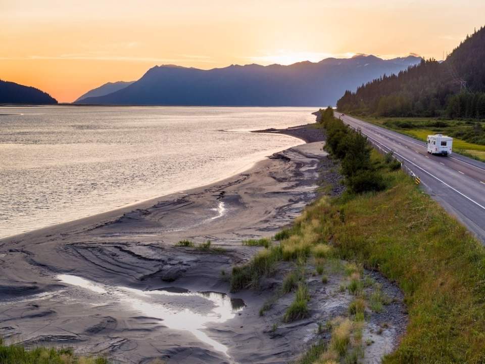 An RV Travels the Turnagain Arm