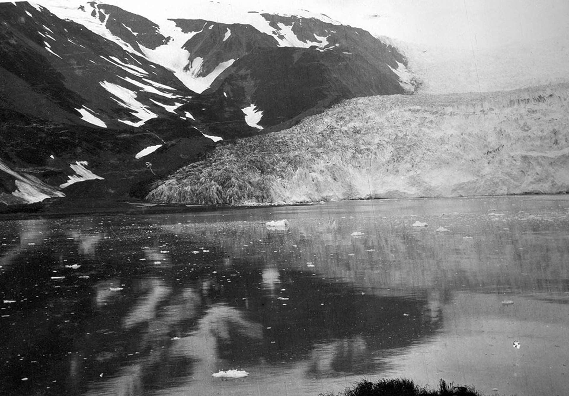 Bruce Molnia Glacier Photos Aialik Glacier View1 1909