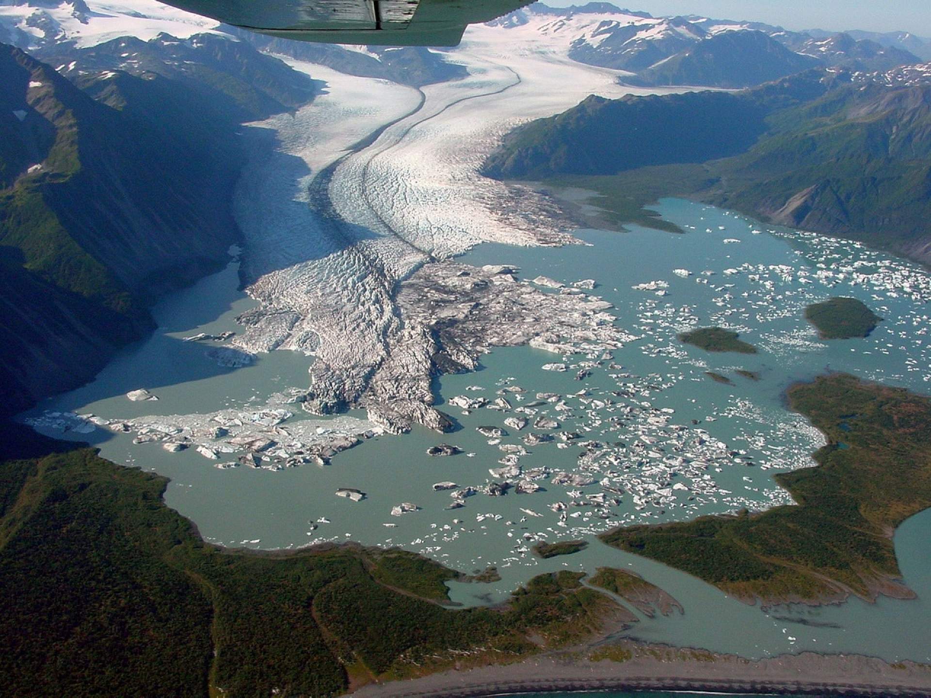 Bruce Molnia Glacier Photos Bear Glacier View1 2002