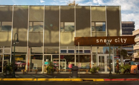 Snow City Cafe 2012 09 21 Downtown Anchorage 03 edit