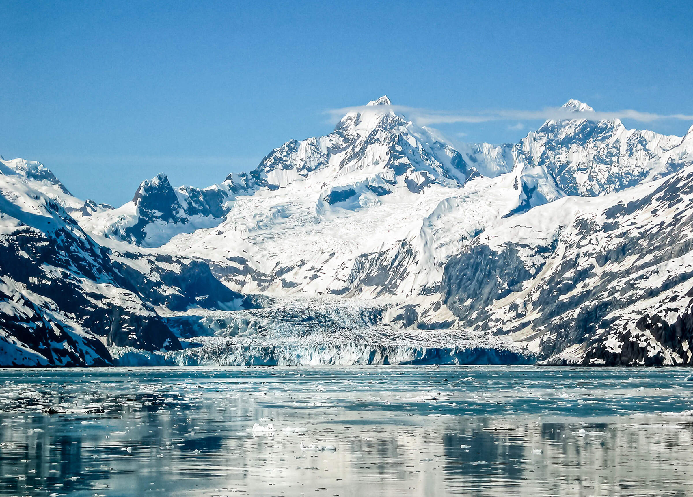 Bob baglini john hopkins glacier juneau 62eab9e98451a Alaska 2contest photosalaska org alaska org photo contest blog glacierglacier photographyalaska org alaska glacier photography advice