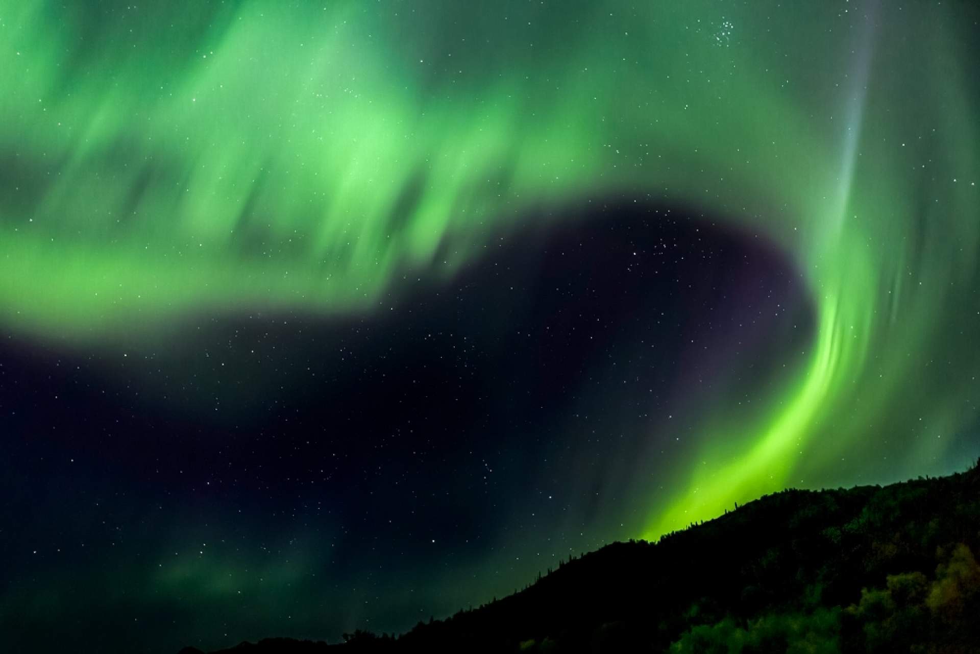 northern lights from Knik River Lodge