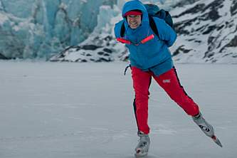 Alaska Ice Skating