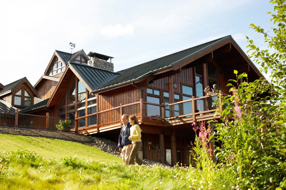 Enjoy a comfortable stay at the Mt. McKinley Princess Wilderness Lodge
