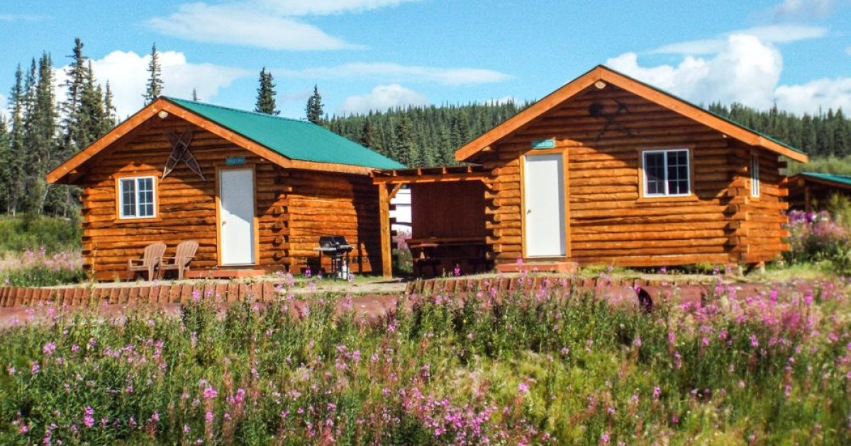 Chicken Cabin Rentals & Campgrounds