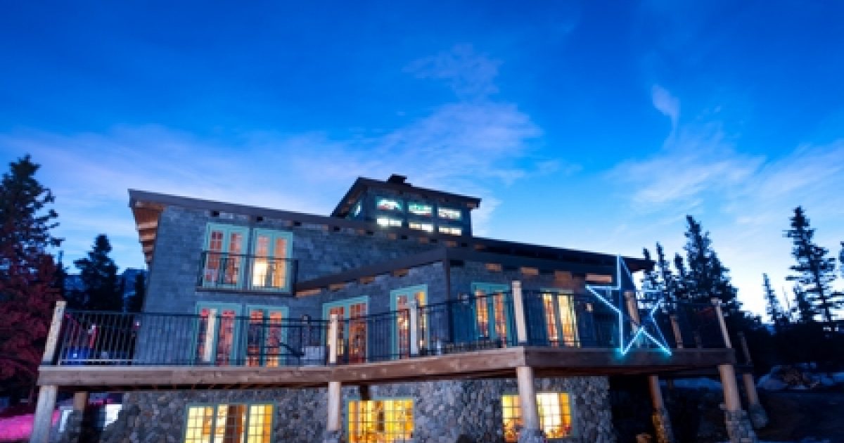 Delta Junction Adventure Lodges