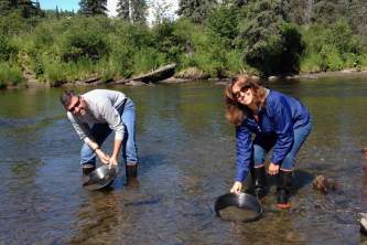 Talkeetna gold panning tourstalkeetna day tours thumbnailsalaska org untitled