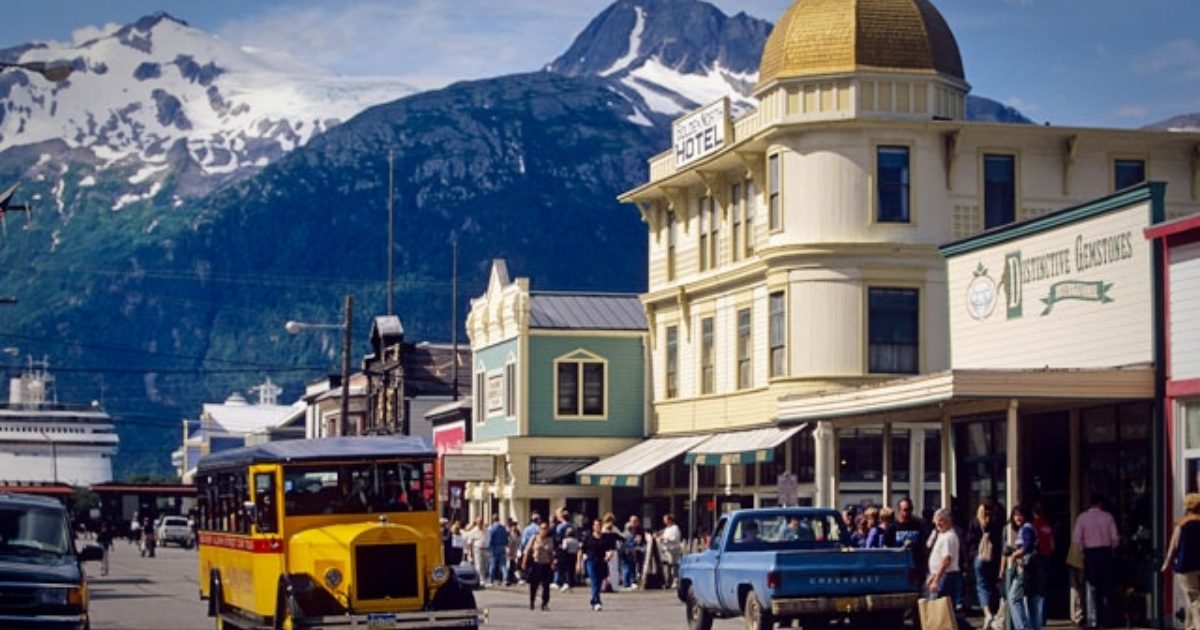 Skagway Travel Guide | How Many Days Shoud You Spend?