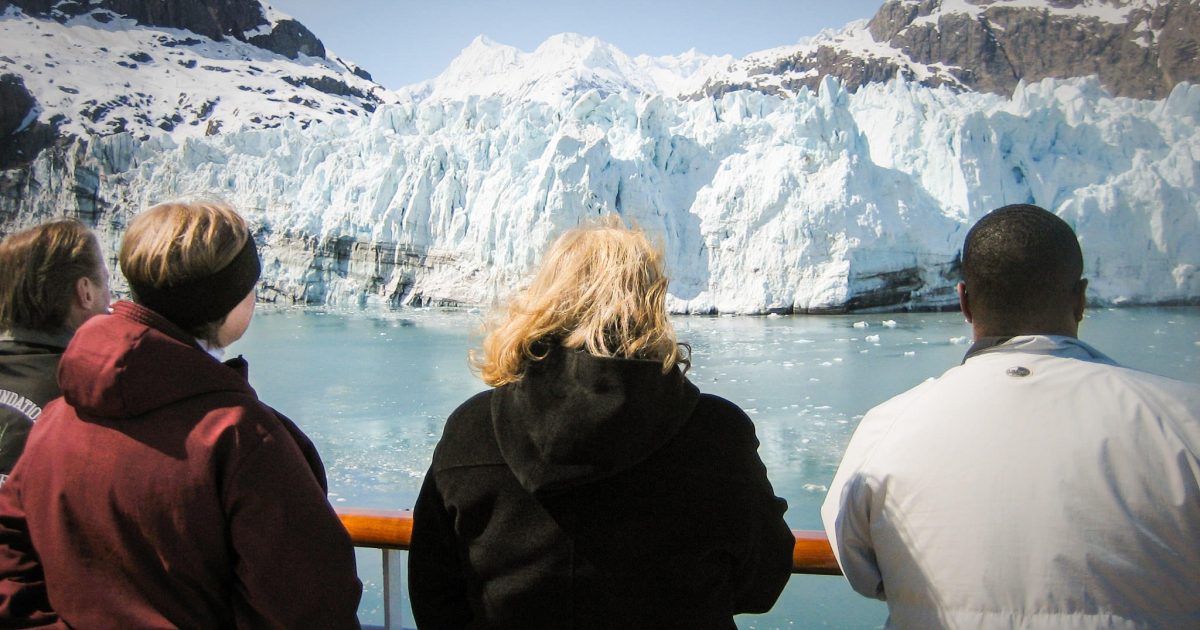 Alaska Cruise Routes Inside Passage Or Cross Gulf Of ALASKA ORG   Inside Passage Or Cross Gulf Alaska Cruise Routes PassengersMargerieGlacier O1648m 