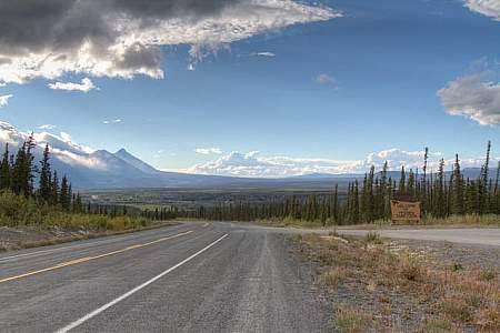 Alaska Highway (Border to Delta Junction)