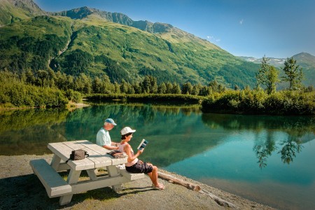 Moose Flats Wetland Trail: Day-Use Site & Wildlife Viewing