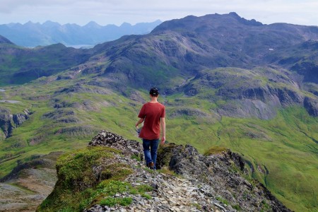 Pyramid Valley Trail