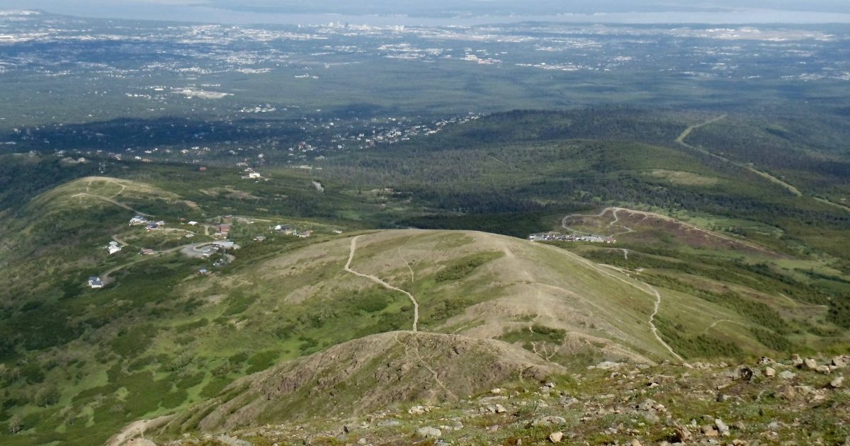 Flattop Mountain at Glen Alps