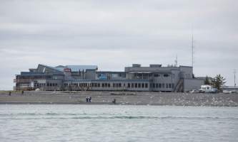 2012-06-14_Homer_Kachemak_Bay_Wild_Lodge-816A8757-piyn1e