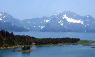 Alaska-Coast-To-Denali-Journey-22-Kenai_Fjords_Glacier_Lodge_Aerial-pdvth4