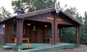 Brooks-Lodge-Katmailand-05-mn7t1t
