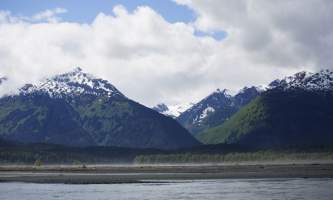 Chilkat_Bald_Eagle_Preserve-Chilkat_River-o4z8xb