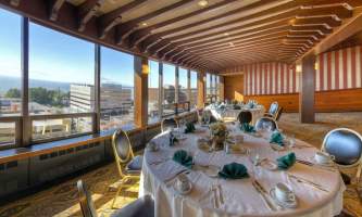Hotel-Captain-Cook-capt-cook-quarterdeck-onha0v