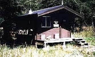 Marten lake cabin 03 muix5y