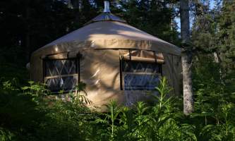 Nomad shelters 01 muiwvb