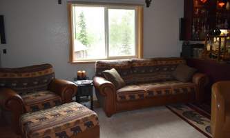Northwoods-Lodge-Madison_game_room-pf9uzq