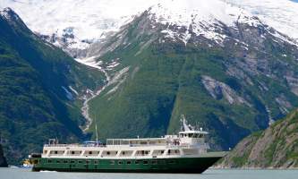Alaskas-fjords-and-glaciers Alaskas Fjordsand Glaciers_2-ouu08i
