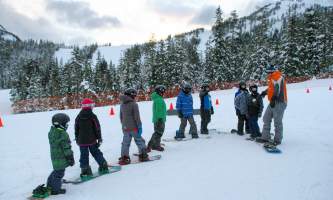 Eagle-crest-ski-area1-6-2017_SJ_2954_learning_to_snowboard_spenser_johnson-os7wk9