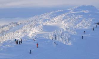 Eagle-crest-ski-area DSC06607_Snow_ghosts_on_Pittmans_Ridge_at_Eaglecrest_John_Erben-os7wcb