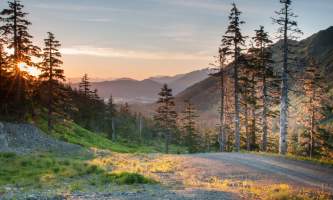 Eagle-crest-ski-area EC_Summer Hike_v_1-5_evening_hike_jeremy_lavender-os7wio