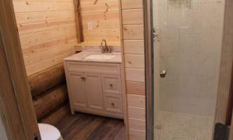Johnstone-bay-adventure-lodge-IMG_3751-pokdm0