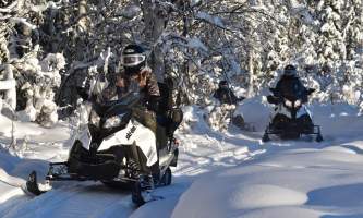 Snowmobiling dsc 0143 p5hybf
