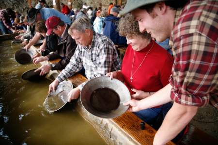 Public Mining Sites, Parks, Tours and Other Attractions - Gold Prospecting  