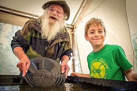 Juneau Gold Panning Tours, Best Places To Pan For Gold…