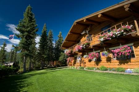 Iniakuk_Lake_Wilderness_Lodge-20-nxxi7z