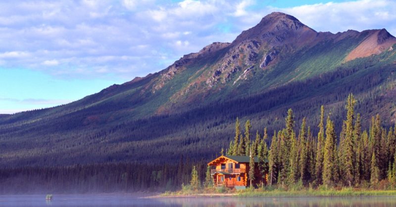 Iniakuk_Lake_Wilderness_Lodge-