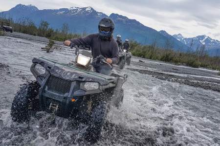 https://uploads.alaska.org/suppliers/activities/49th-state-motor-tours/_450x300_crop_center-center_65_none/49th-state-motor-tours-20170626_154546_005-klb2019.jpg