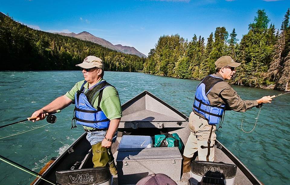 Guides are experts in fly-fishing, drift fishing, and back trolling, so you can fish from the boat, the bank, or both