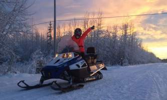 Alaska Wildlife Guide Snowmobiling in Alaska snow mobile tour2019