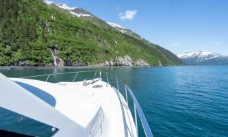 Alaskan luxury cruises Mountainsbow