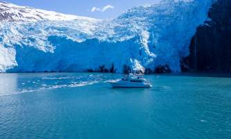 Alaskan luxury cruises Seamistsideglacierhigh